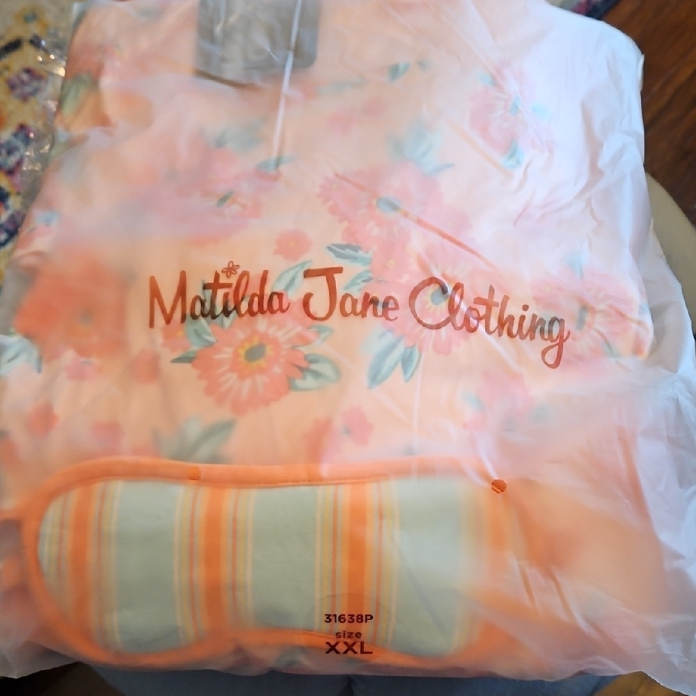 Matilda Jane Floral Robe With Sleep Mask - Orange and Pink